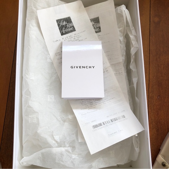 GIVENCHY rubber sandals size 36 - Picture 4 of 5